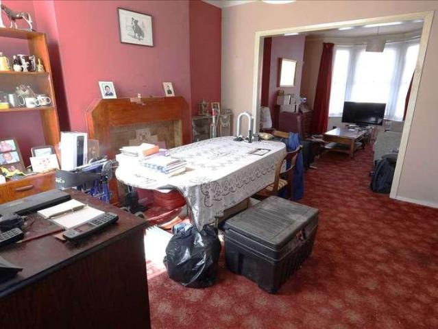 House for sale in Wolverton and Greenleys, Old Wolverton
