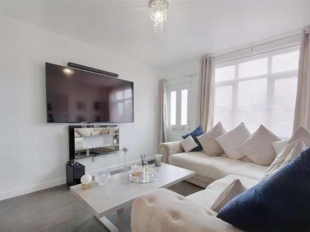 House for sale in Caldermill, East Midlands