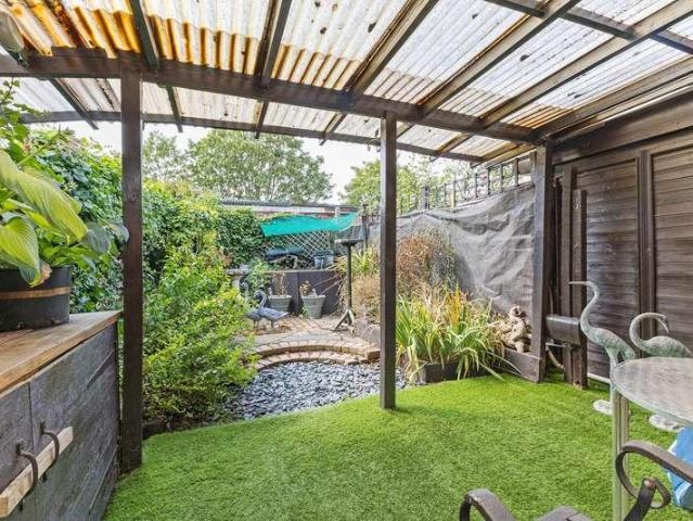 House for sale in Colnbrook with Poyle, Slough