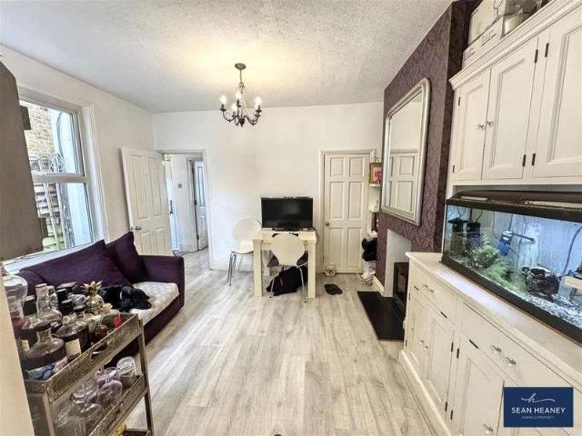 House for sale in New Barnet, Greater London