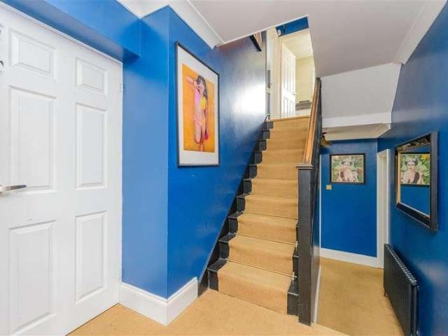 House for sale in Chatham