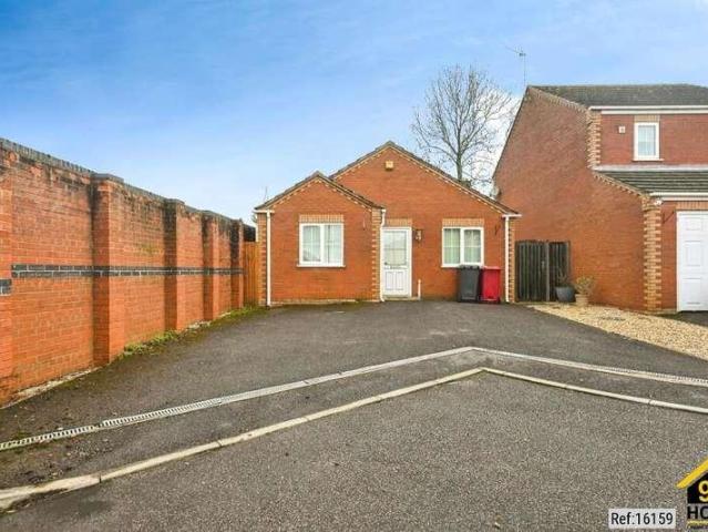 House for sale in Elmton, East Midlands
