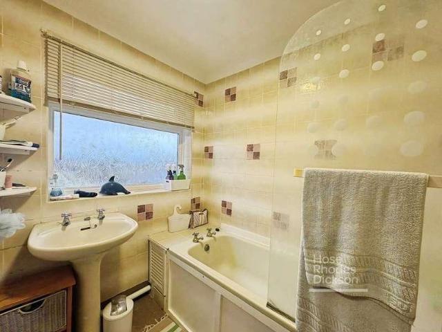 House for sale in Binstead, Ryde