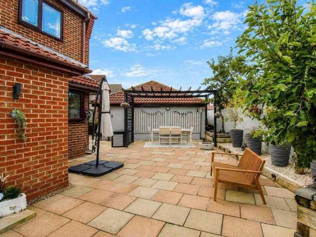 House for sale in Purston Jaglin, West Yorkshire