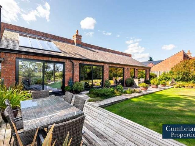House for sale in Etterby
