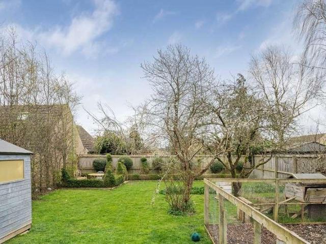 House for sale in Siddington, Cotswold