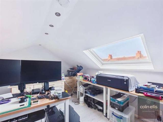 House for sale in Scalby Mills, Scarborough