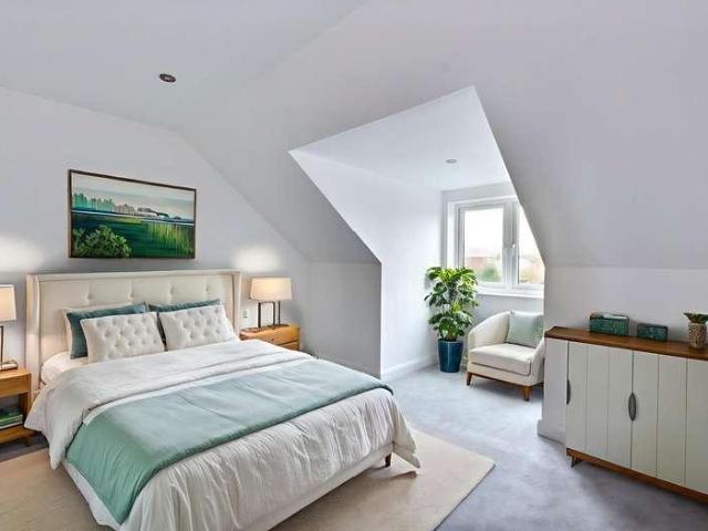 House for sale in Attenborough, East Midlands