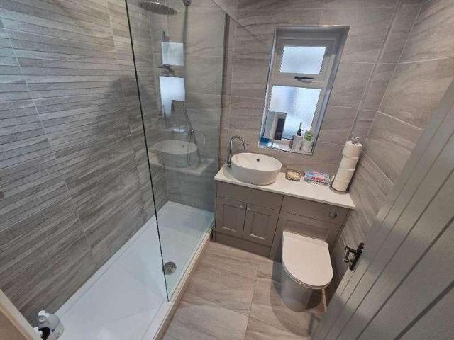 House for sale in Costhorpe, East Midlands