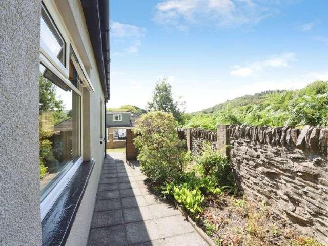 House for sale in Hengoed, Wales