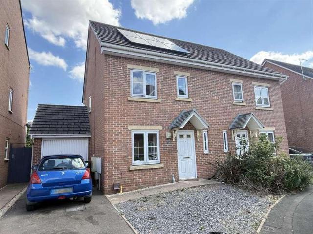 House for sale in Beamhurst, Staffordshire