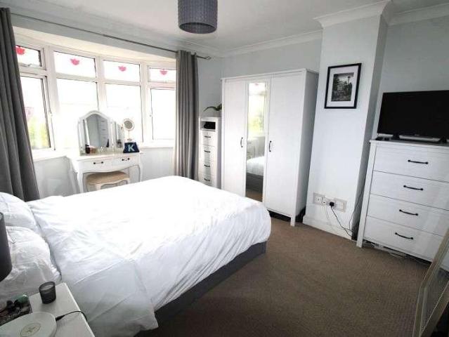 House for sale in Hencastel, Bridgend