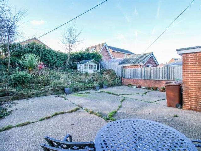 House for sale in Middlestown, West Yorkshire