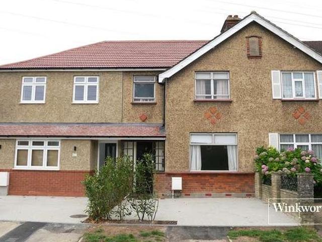 House for sale in High Barnet, Greater London