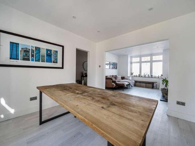 House for sale in Kingswood, South Gloucestershire