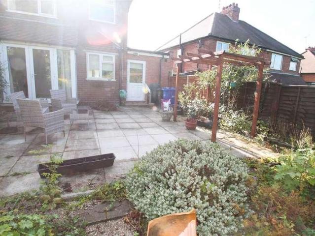 House for sale in Hawne, Dudley