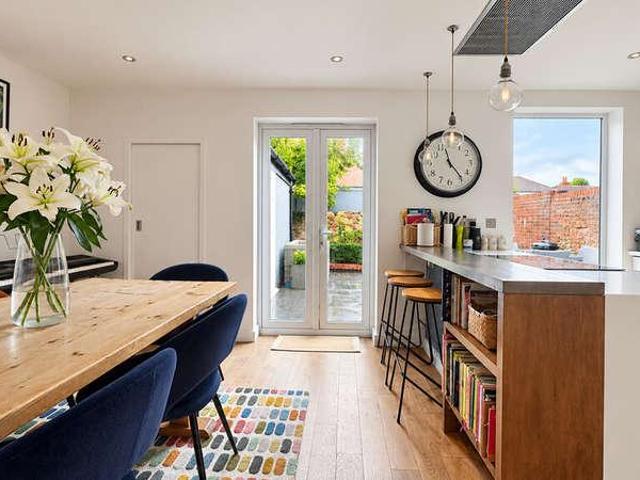 House for sale in Bell Hill, East Hampshire