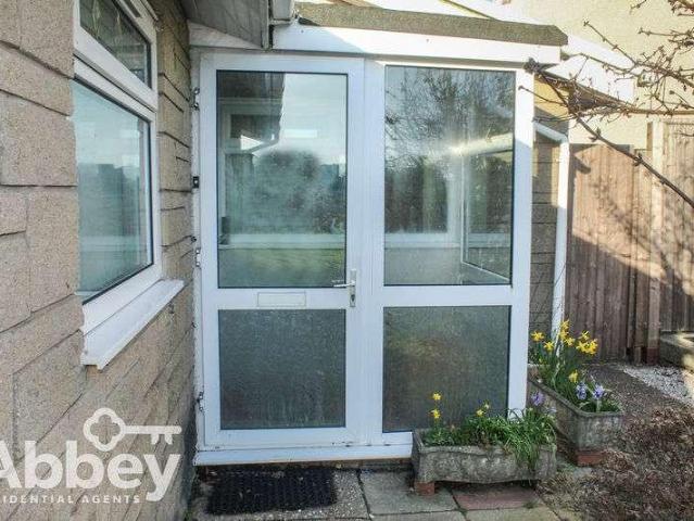 House for sale in Dyffryn Clydach, Neath Abbey