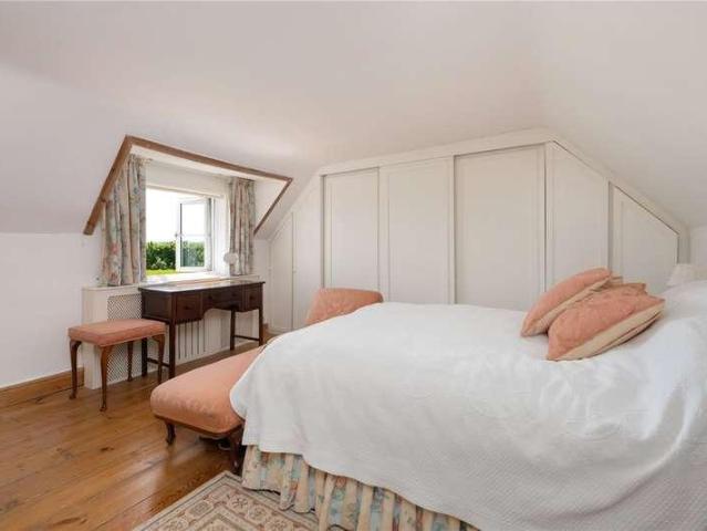 House for sale in Kingston, The Bridge