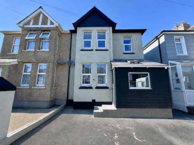 House for sale in Mount Wise
