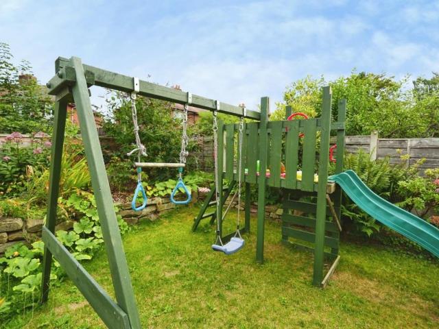 House for sale in Georgia, Greater Manchester