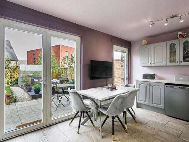 House for sale in Muirhouse, City of Edinburgh