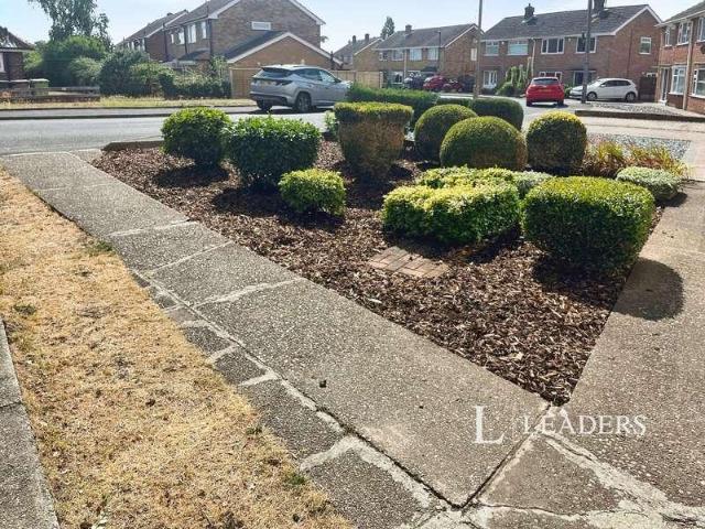 House for sale in Elmton, East Midlands