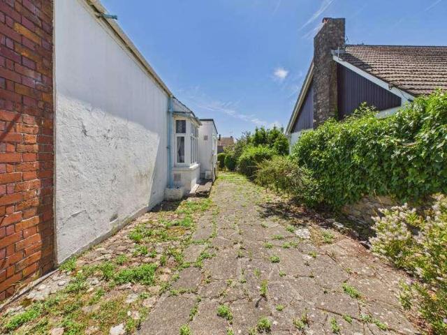 House for sale in Swanbridge, Sully