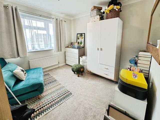 House for sale in Dale Hill, Essex