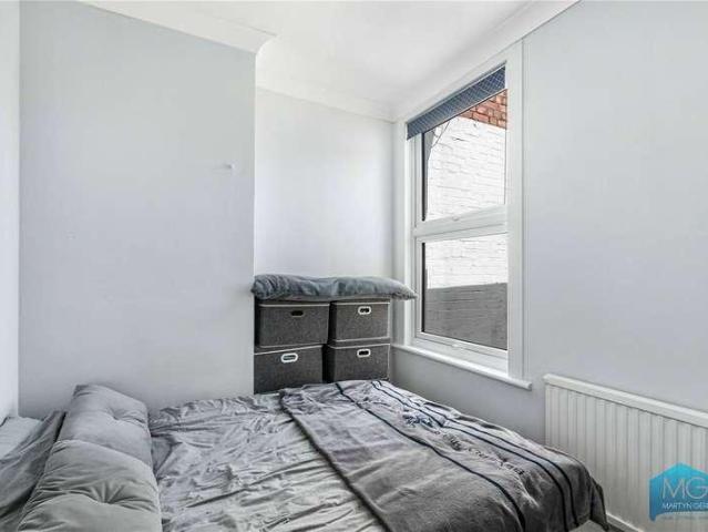 House for sale in Finchley, Greater London