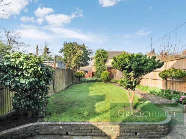 House for sale in Palmers Green, Greater London