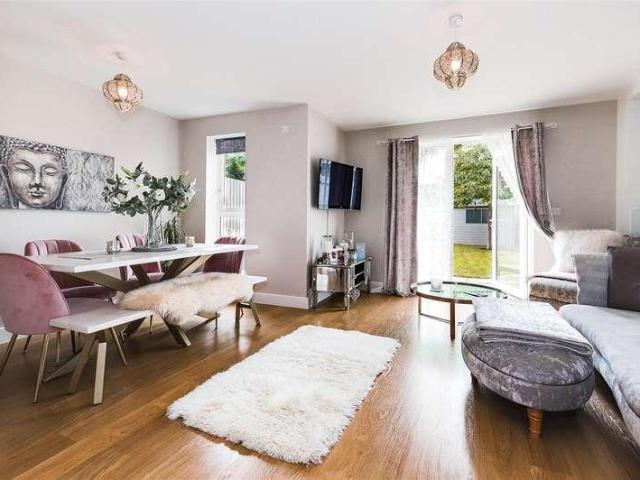 House for sale in Hertford, Colliers End