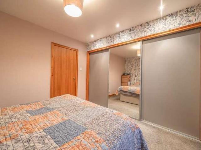 House for sale in Pitcairn, Glenrothes