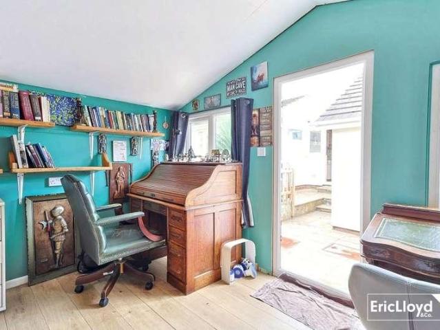 House for sale in Broadsands, Galmpton