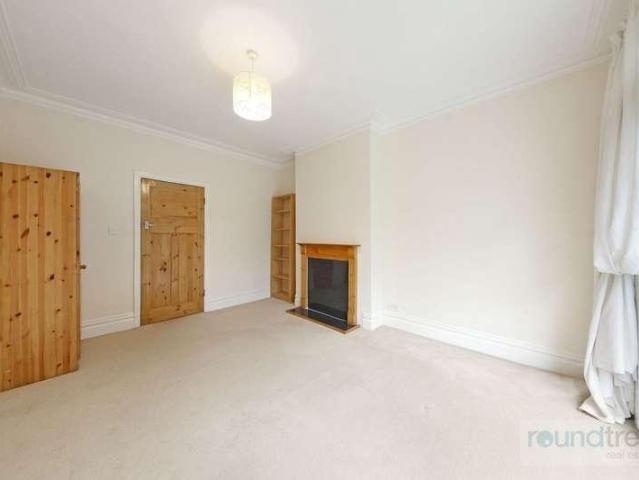 House for sale in Hendon Central, The Hyde