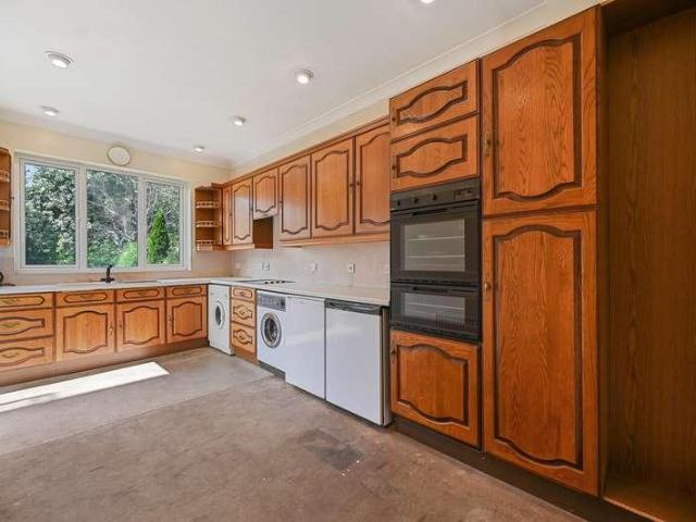 House for sale in Lane, Greater London