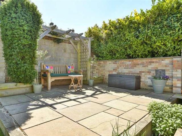 House for sale in Red Hill, Surrey