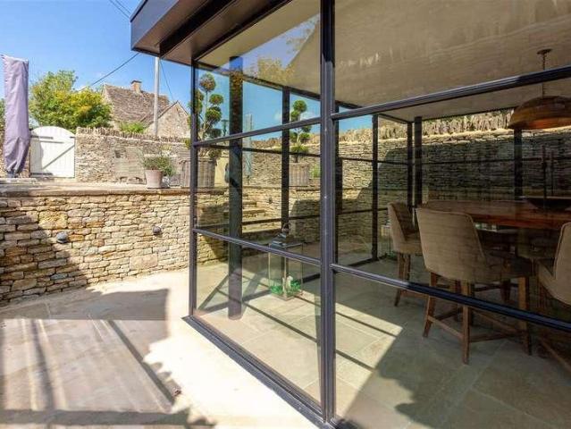 House for sale in Black Bourton, Oxfordshire