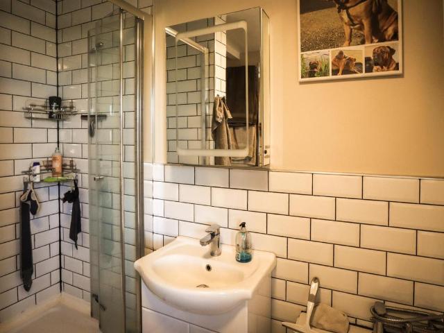 House for sale in West Marina, Guestling Green