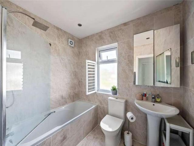 House for sale in Berrylands, Greater London