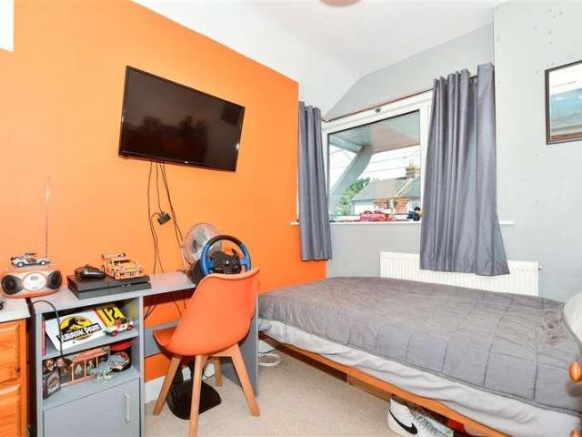 House for sale in Midway, Kent
