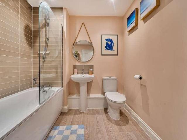 House for sale in St Nicholas Place, Oxford