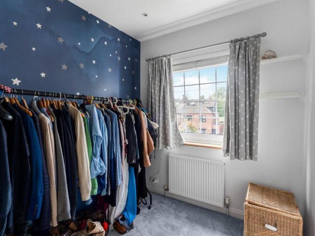 House for sale in Roundhay, West Yorkshire