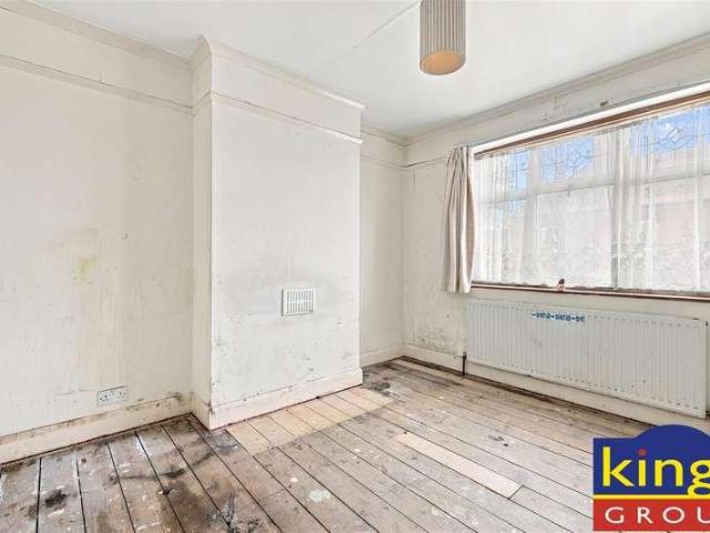 House for sale in Lower Edmonton, Greater London