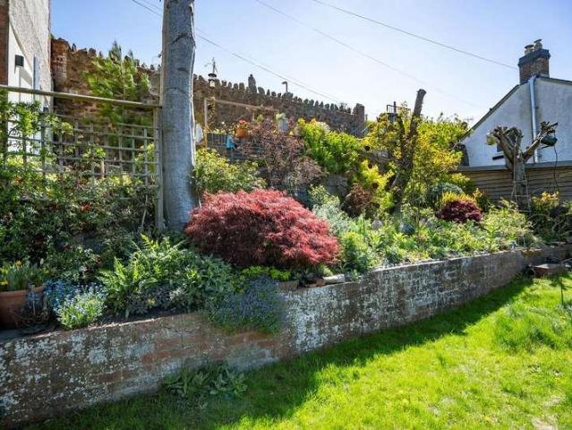 House for sale in Forthampton, Worcestershire