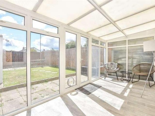 House for sale in Chatham