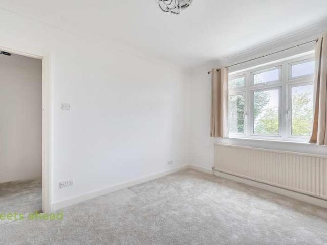 House for sale in London Borough of Croydon, Greater London