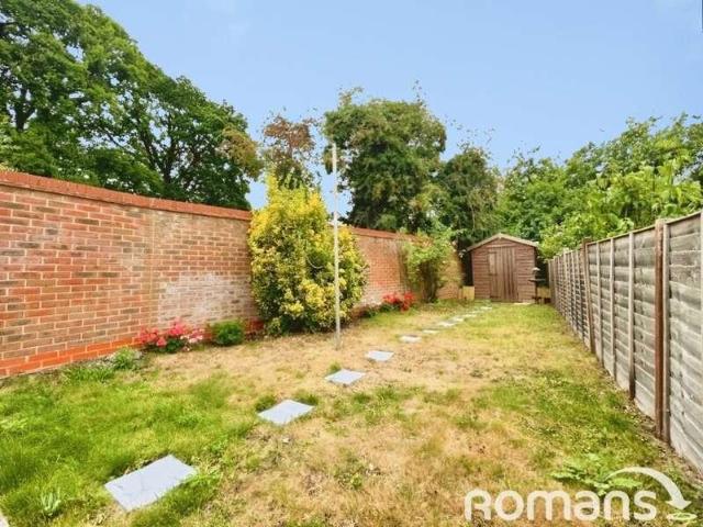 House for sale in Bramley Green, Basingstoke and Deane