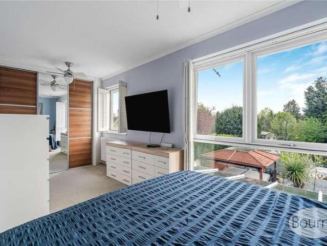 House for sale in Westfield, Woking