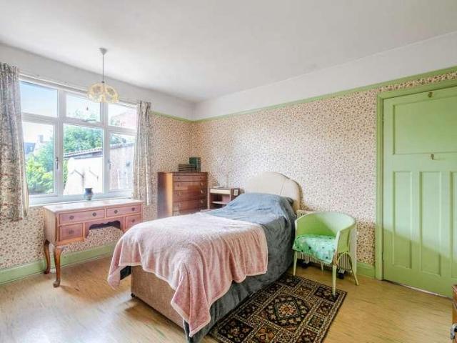 House for sale in Headington Shops, The Slade